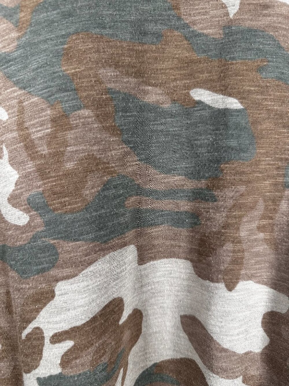 Free People We The Free Camo Tee Blue Bandana Sleeve T-Shirt Small - Picture 5 of 7